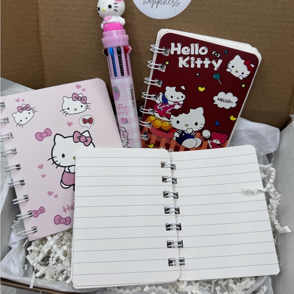 Hello Kitty Notebook and Pen Set - Picture 2 of 4